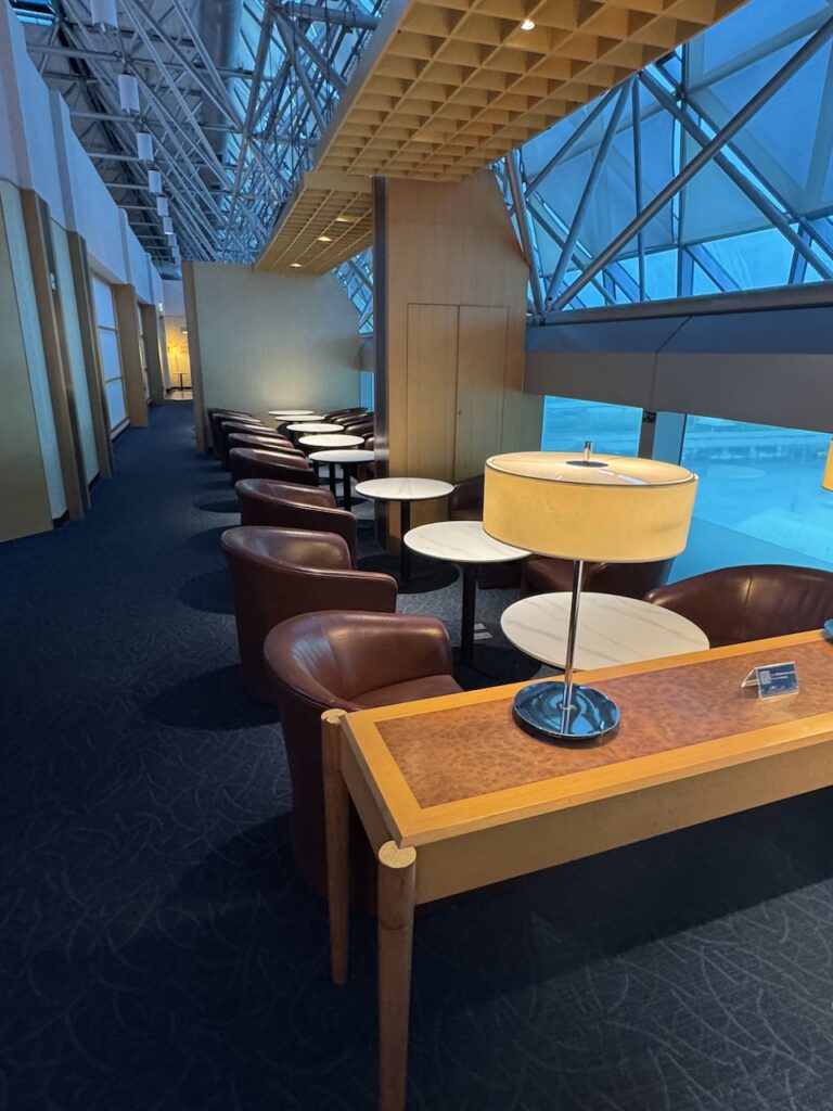 Rest zone — reclined loungers with low backlighting and acoustic separation